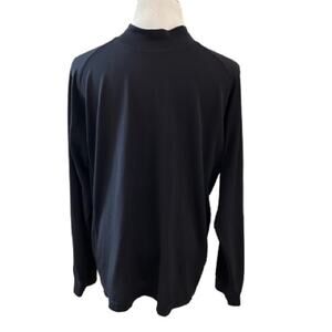 GUC IZOD Black Mock Neck Long Sleeve Tee. Size M.